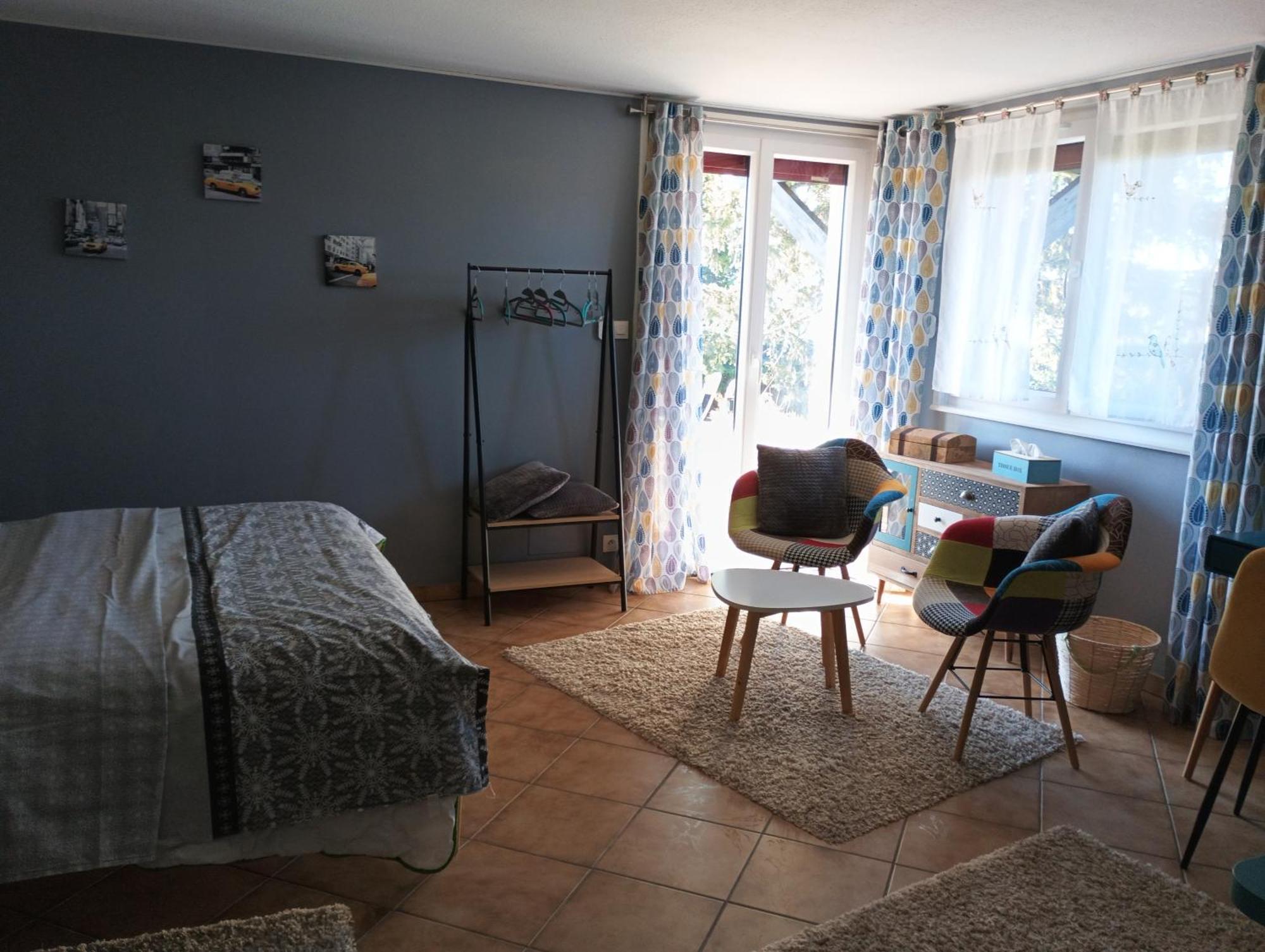 Chambres D'Hotes De L'Avison Bruyeres Δωμάτιο φωτογραφία